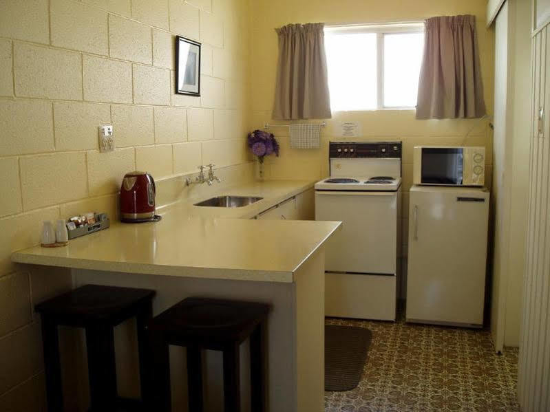 City Close Motel 纳皮尔 外观 照片
